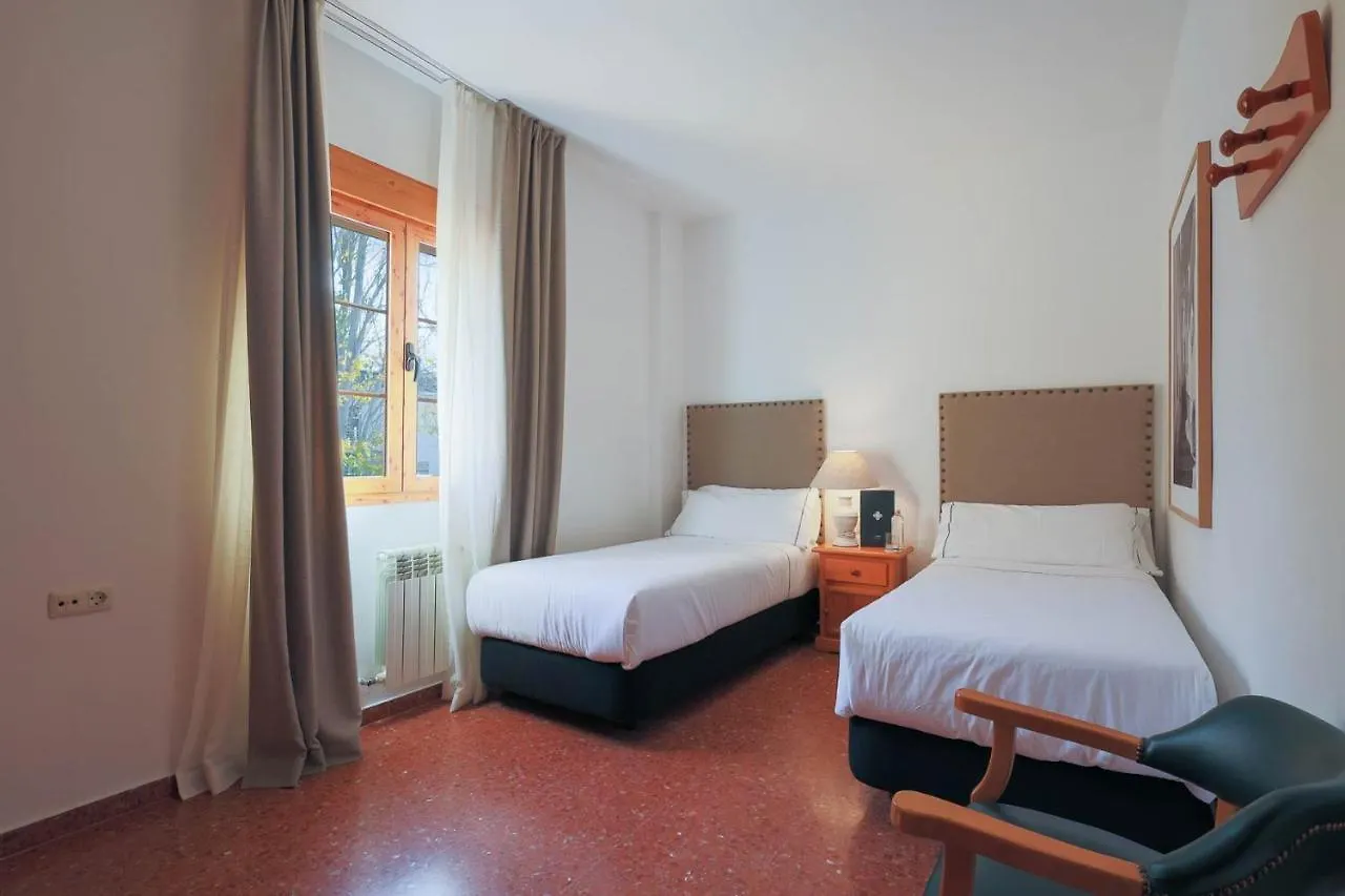 **  Hotel Tugasa El Almendral Setenil De Las Bodegas 스페인
